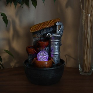 Фонтан декоративный с подсветкой «Кадки у кирпичной стены» фото