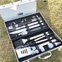 Набор инструментов для барбекю в чемодане «BBQ» 19 предметов Минск +375447651009