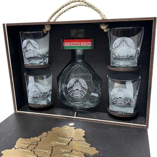 Подарочный набор мини-бар Whiskey «БЕЛАРУСЬ» бокалы + штоф, вид 2 фото
