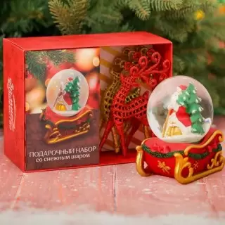 Подарочный набор «Олени» снежный шар + украшения купить в Минске +375447651009
